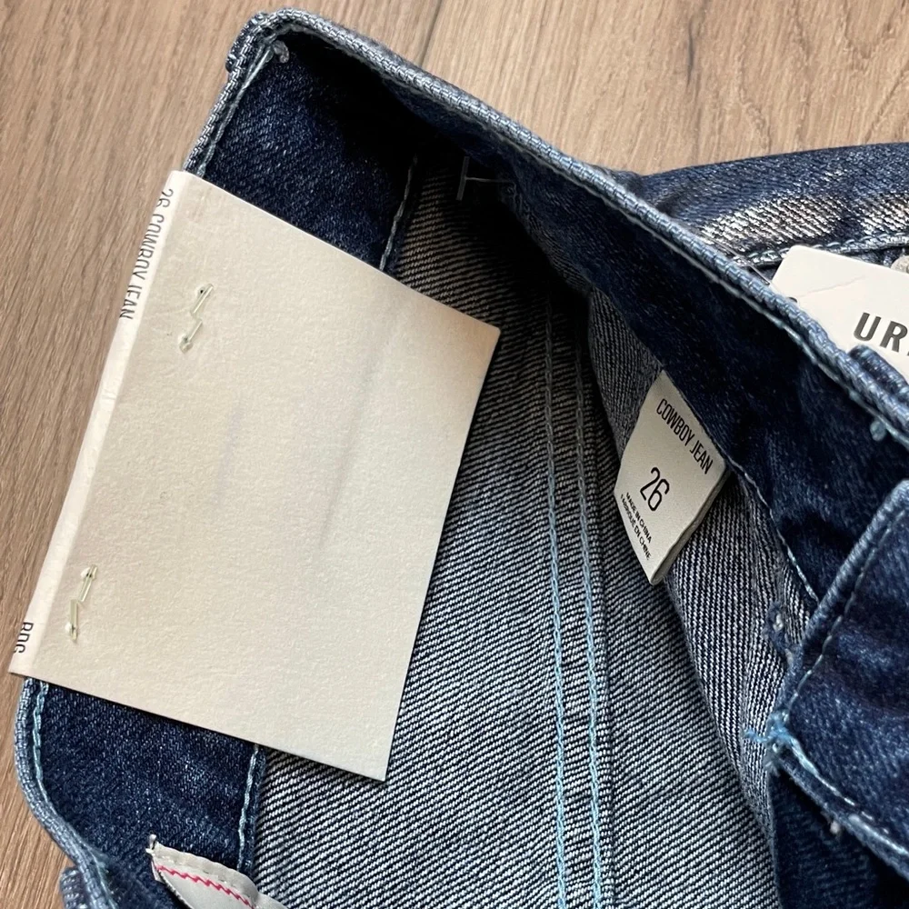 NWT Urban Outfitters Cowboy Jeans Size 26 2 Metallic Denim High Rise Straight